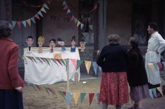 Anonyme Kermesse aux marrons Diapositive couleur Vers 1960 Archives Centre hospitalier Le Vinatier, La Ferme – Bron