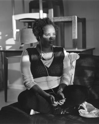 Jean-Robert Dantou  [1980] Olivia, une relation  photographique Tirage jet d’encre  pigmentaires 2017-2022 © Jean-Robert Dantou,  Agence Vu