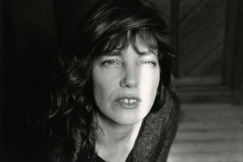 Jane Birkin [Bretagne] 1995 Tirage sur papier au gélatino-bromure d’argent © Kate Barry