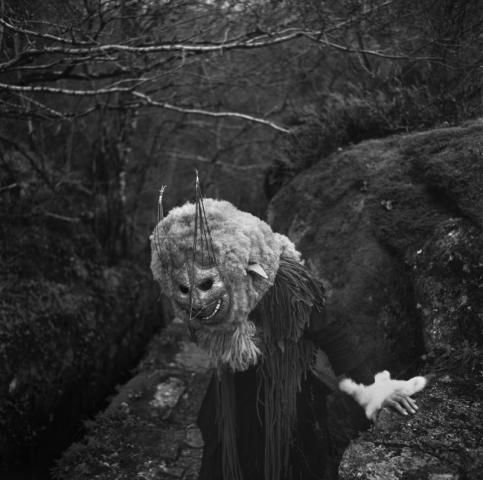 Yannick Cormier, Le diable, carnaval de Ponte a Mizarela, Portugal, 2020 © Yannick Cormier